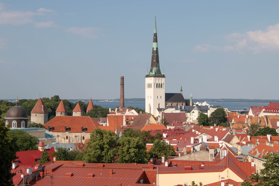 tallinn oslo direct flight